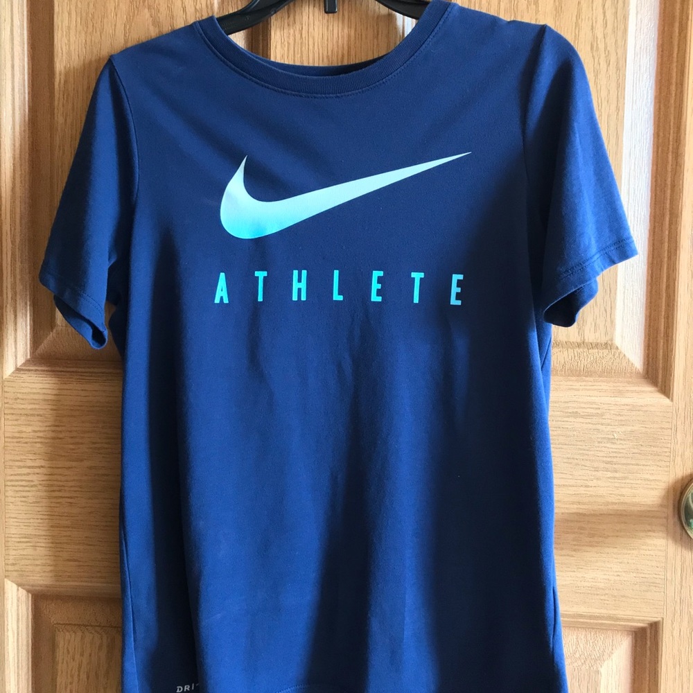 Brand new Navy blue Nike tee